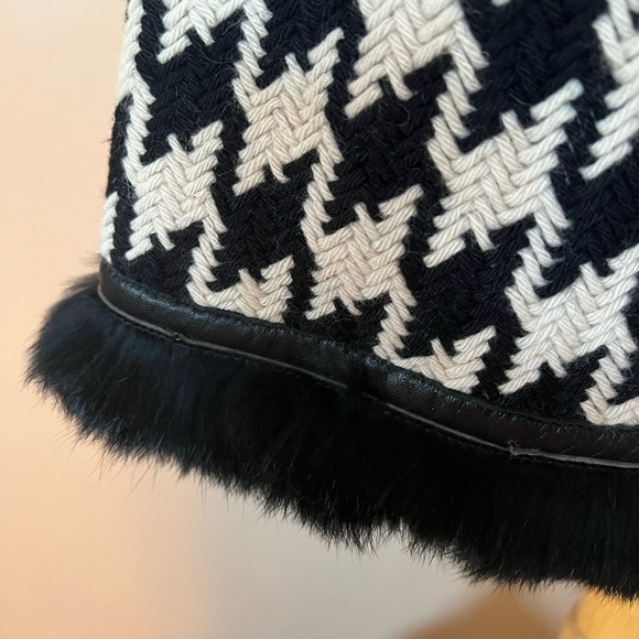 NWT Cynthia Steefe wool herringbone fur and leather trimmed skirt Size 8 - Picture 2 of 6